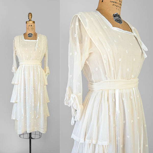 1910s Perlemoen Dress