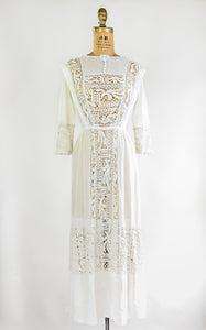 Robe à rosace des années 1910